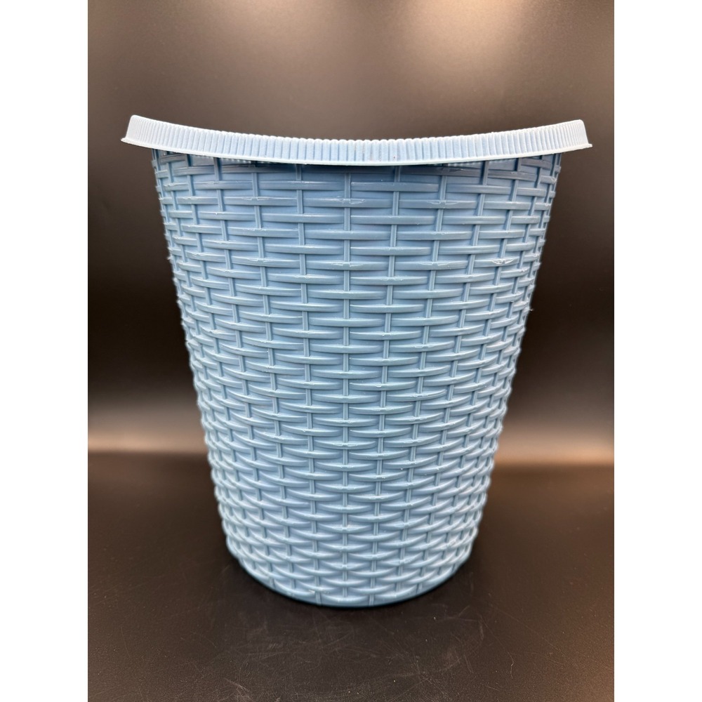 Fesco Blue Plastic Wicker Look Waste Basket # 7740 11" VTG MCM Cottage Core